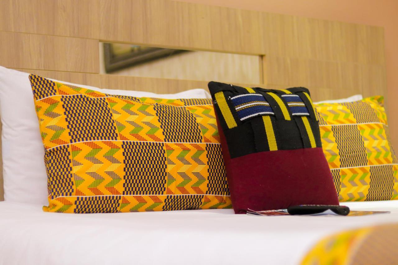 Bays Lodge, Accra Exteriör bild