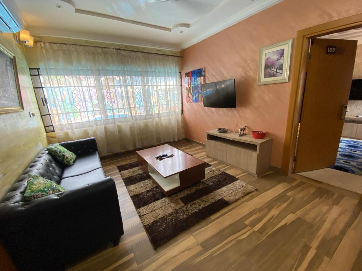 Bays Lodge, Accra Exteriör bild