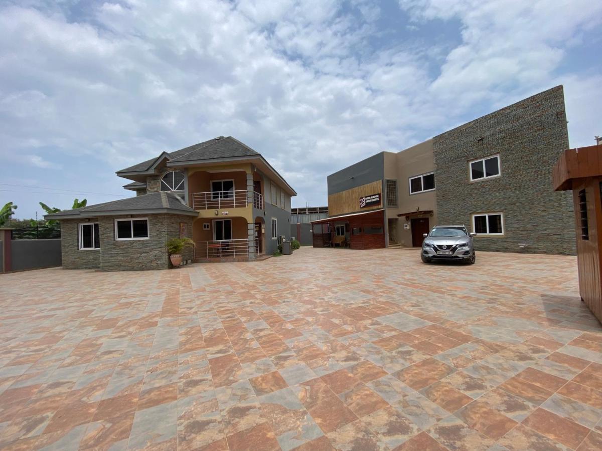 Bays Lodge, Accra Exteriör bild